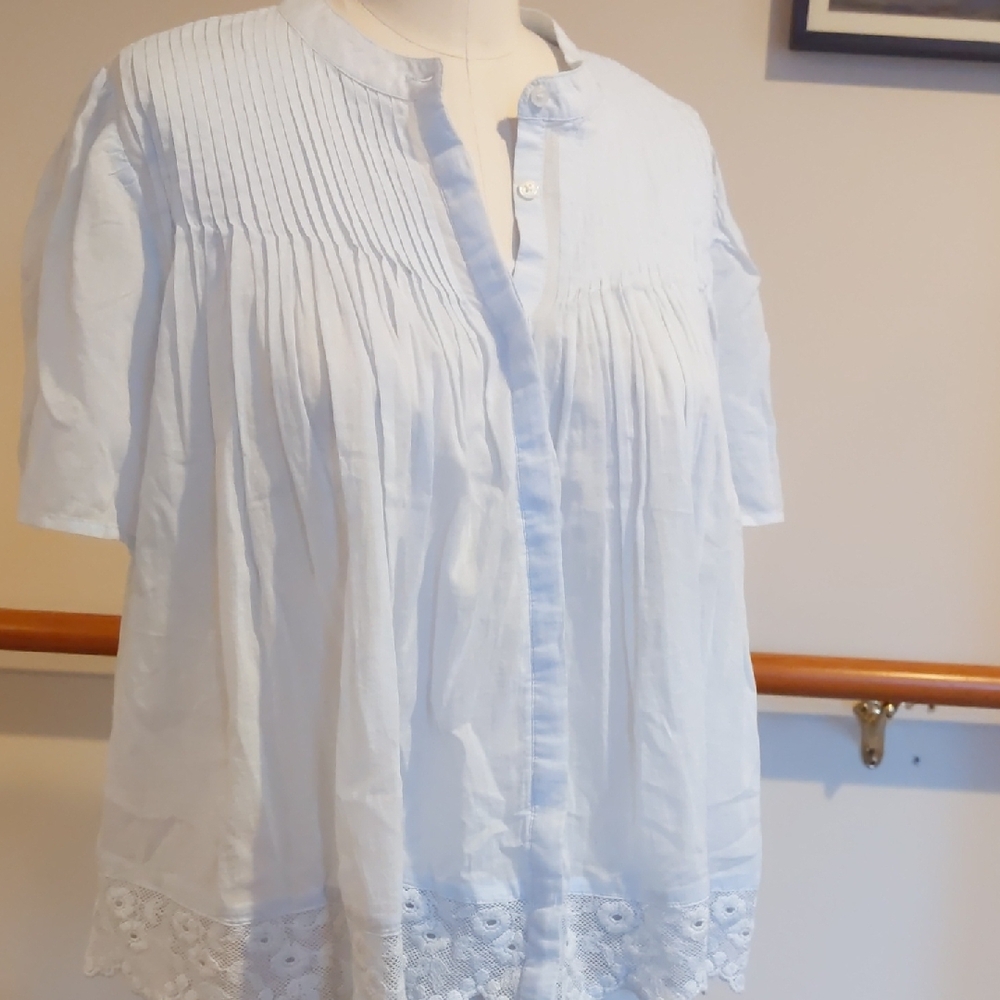 J. Crew NWT! Light Blue Pintuck Cotton Short-Sleeve Blouse with Eyelet Trim